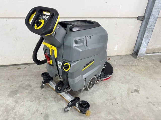 Karcher bd 50/50 c zelfrijdende schrobmachine - afbeelding 5 van  9