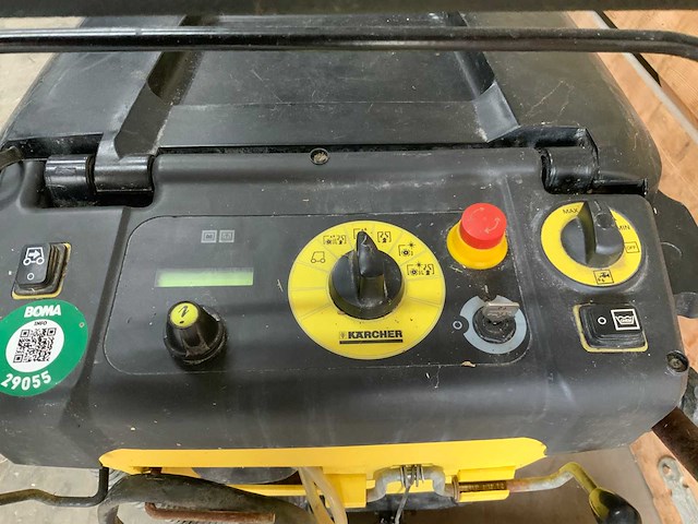 Kärcher bd 55/40 w - zelfrijdende schrobmachine - werkbreedte 80 cm - afbeelding 4 van  6