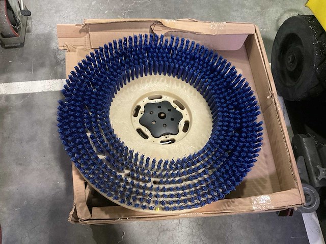 Kärcher bd 60/95rs schrobmachine - afbeelding 6 van  12