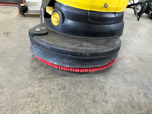Kärcher bd55/40 c vloerreiniger - afbeelding 6 van  9