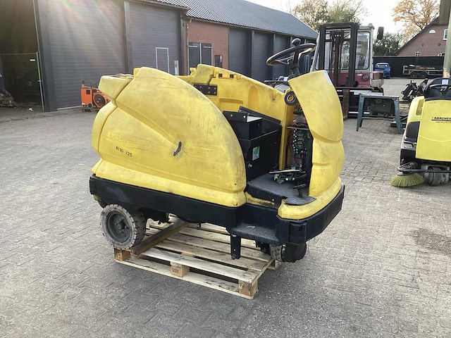 Kärcher br 100/25 zelfrijdende veegmachine - afbeelding 3 van  10