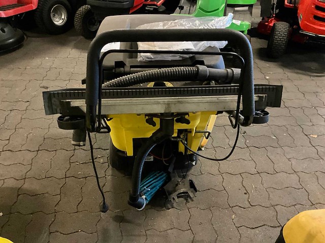 Kärcher br 40/25 c vloerreiniger - afbeelding 6 van  7