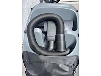 Kärcher cv60/2 rs zelfrijdende veegmachine - afbeelding 5 van  7