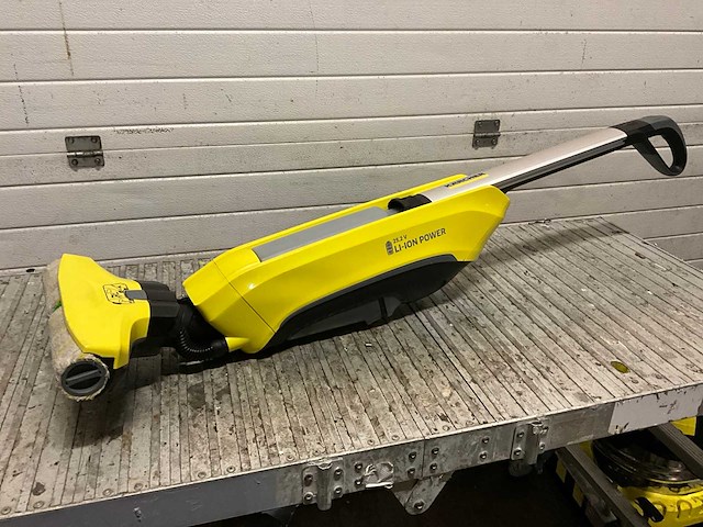 Karcher fc 5 cordless vloerreiniger - afbeelding 1 van  6