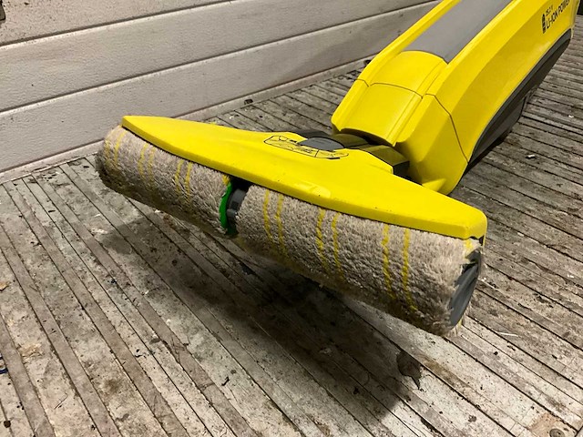 Karcher fc 5 cordless vloerreiniger - afbeelding 2 van  6