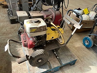 Kärcher hd1040 b hogedrukreiniger - afbeelding 1 van  6