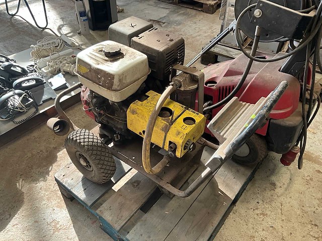 Kärcher hd1040 b hogedrukreiniger - afbeelding 2 van  6