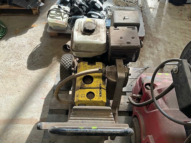 Kärcher hd1040 b hogedrukreiniger - afbeelding 3 van  6