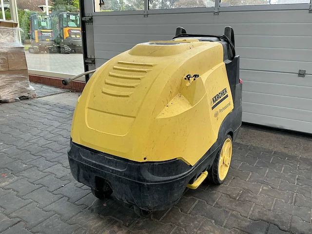 Kärcher hds 10-20-4m professional warmwaterhogedrukreiniger - afbeelding 1 van  9