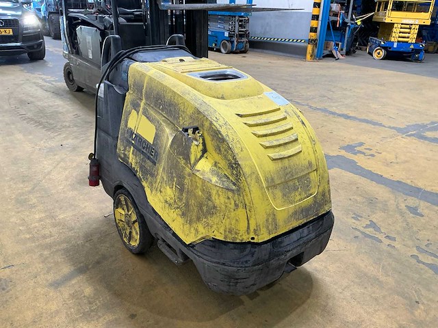 Karcher hds 8/18-4 m hogedrukreiniger - afbeelding 8 van  13