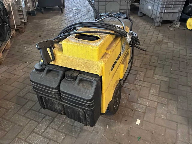 Kärcher hds1390 stoomreiniger - afbeelding 4 van  4