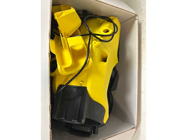 Kärcher hogedrukreiniger & aeg stofzuiger - afbeelding 3 van  4