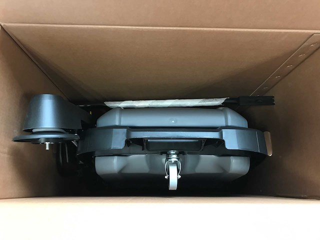 Kärcher km 70/15 c - 1.517-151.0 professionele veegmachine - afbeelding 5 van  6