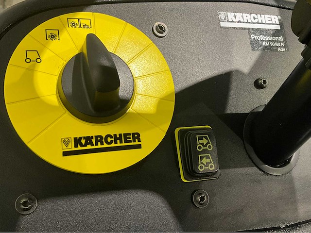 Karcher km 90/60 r bp opzit veeg/zuigmachine accu’s 2025 - afbeelding 3 van  16