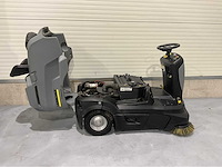 Karcher km 90/60 r bp opzit veeg/zuigmachine accu’s 2025 - afbeelding 14 van  15