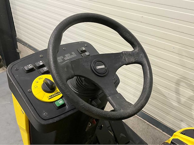 Karcher km120/150 r opzitveegmachine - afbeelding 12 van  14