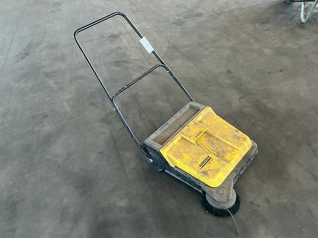 Karcher km550 veegmachine - afbeelding 2 van  5