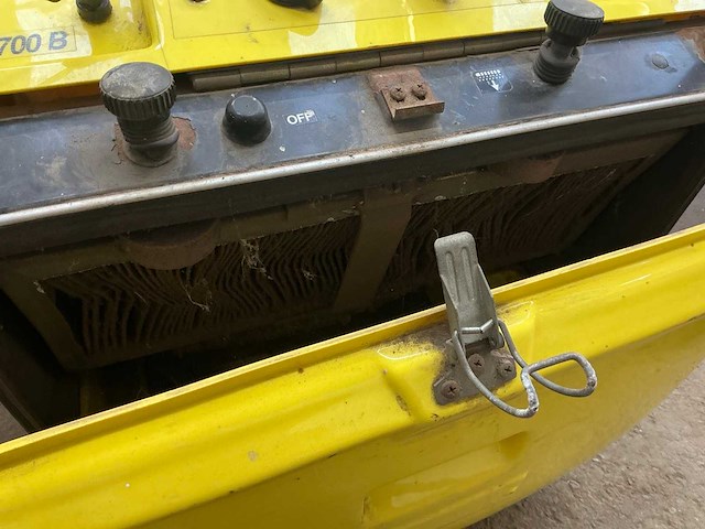 Kärcher ksm 700 b veegmachine - afbeelding 6 van  6