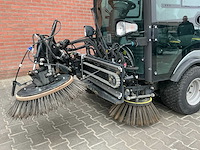 Karcher mc 130 sweeper, self driven - afbeelding 4 van  36