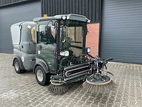 Karcher mc 130 sweeper, self driven - afbeelding 23 van  36