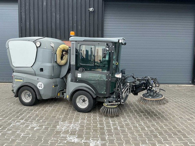 Karcher mc 130 sweeper, self driven - afbeelding 32 van  36