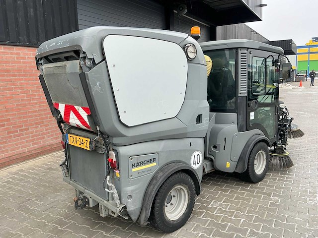 Karcher mc 130 sweeper, self driven - afbeelding 35 van  36