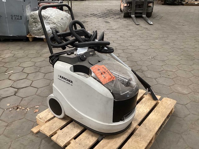Kärcher mediclean 2000se industriële stofzuiger - afbeelding 5 van  6