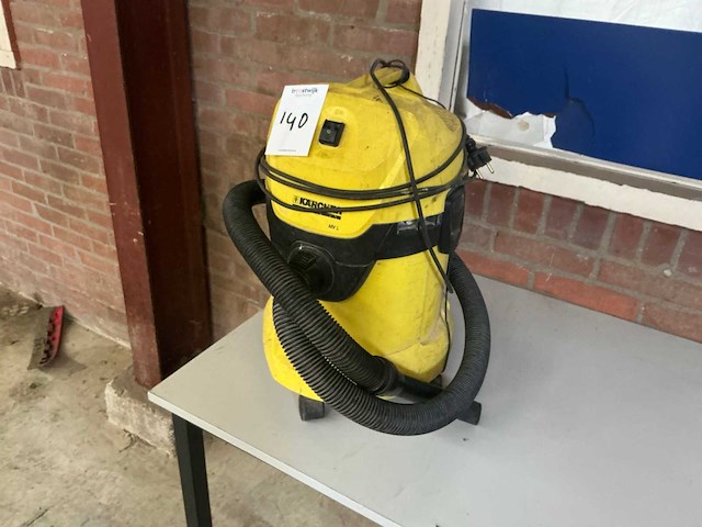 Karcher mv3 industriële stofzuiger - afbeelding 1 van  4