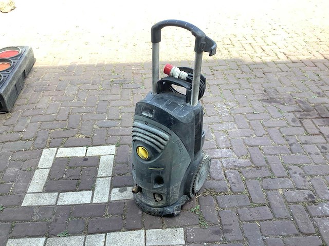 Karcher professional hd9/10-4m hogedrukreiniger - afbeelding 1 van  4