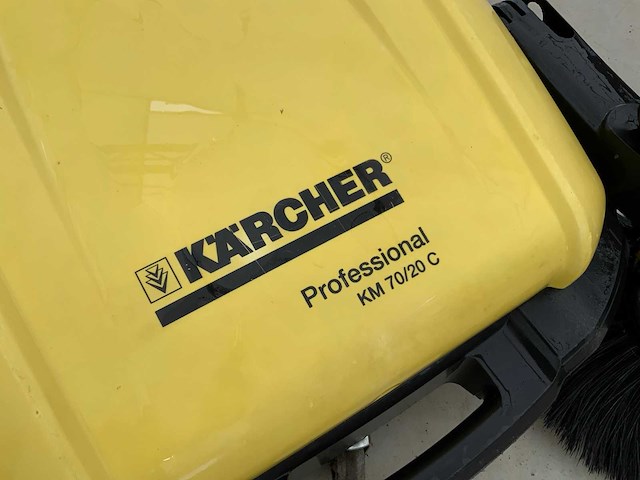 Kärcher professional km 70/20c veegmachine - afbeelding 8 van  9