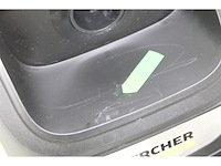 Kärcher se 318 compacte accustofzuiger gentegreerde sproeislang, extra was en spleetmondstuk zonder accu en oplader - afbeelding 6 van  6