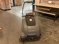 Kärcher veegmachine - afbeelding 2 van  6