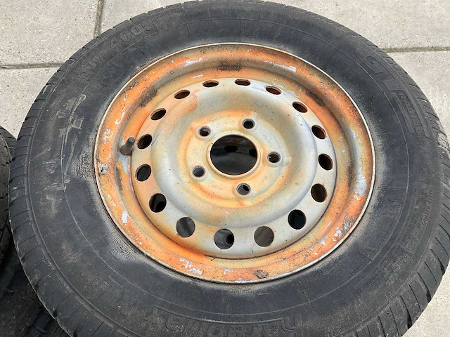 Kargomax st-4000 set aanhanger wielen (2x) - afbeelding 3 van  8