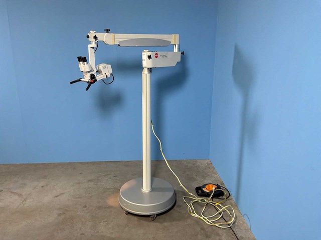 Karl kaps - som62 operatie- en onderzoeksmicroscoop - 2009 - afbeelding 2 van  9