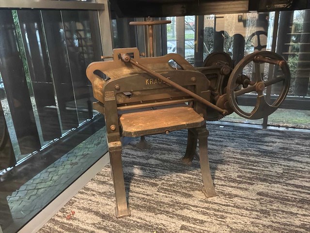 Karl krause papiersnijmachine - afbeelding 1 van  12