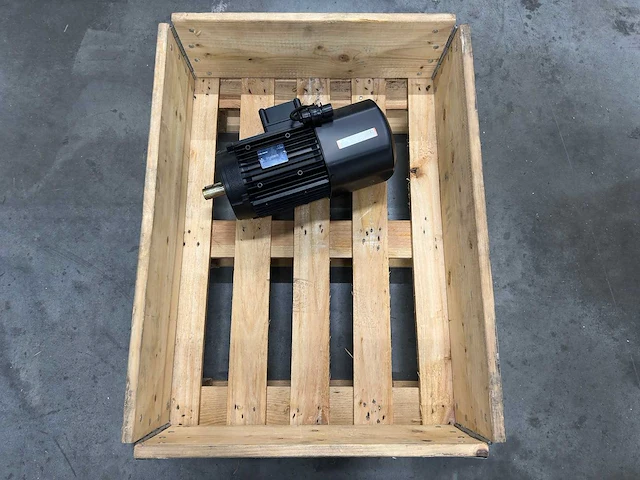 Karl mayer - electric motor 1x - afbeelding 3 van  5