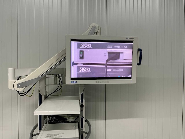 Karl storz - image 1 up - endoscopie toren - afbeelding 2 van  5