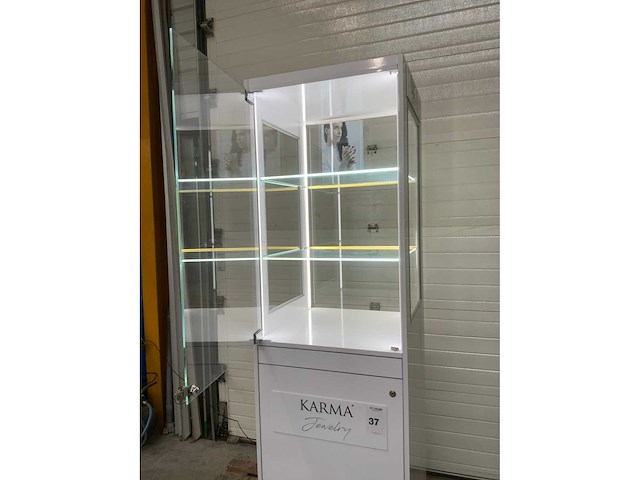 Karma jewelry presentatie vitrine - afbeelding 6 van  9