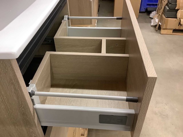 Karo - badkamermeubel walnut 60 cm + wastafel - afbeelding 6 van  9