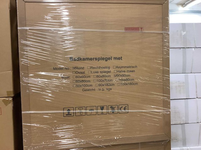 Karo - spiegel rond 90x90 cm + led en verwarming - afbeelding 2 van  3