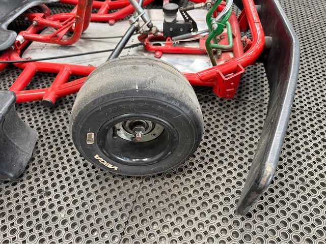 Kart - briggs en stratton - 6 pk - vanguard - overige voertuigen - afbeelding 3 van  16