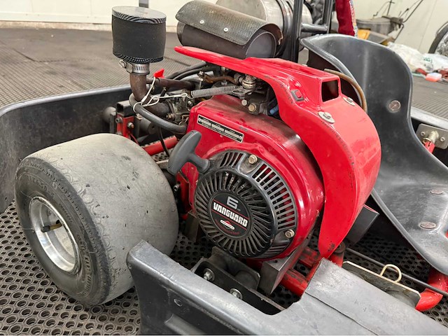 Kart - briggs en stratton - 6 pk - vanguard - overige voertuigen - afbeelding 18 van  19