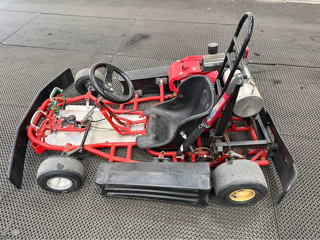 Kart - briggs en stratton - 6 pk - vanguard - overige voertuigen - afbeelding 1 van  19