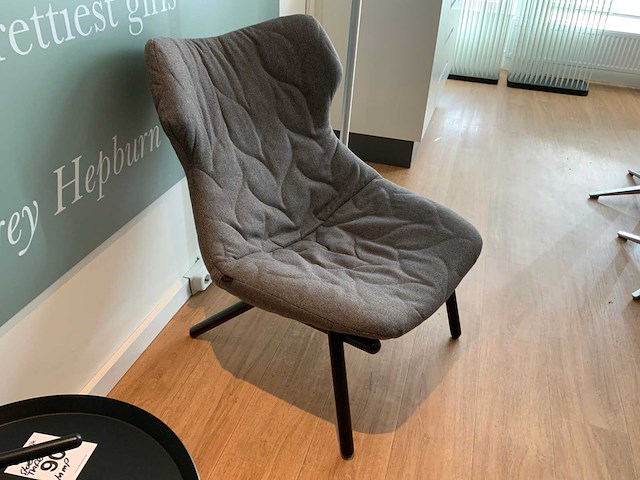 Kartell fauteuil, bijzettafel en lamp - afbeelding 2 van  15