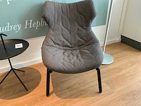 Kartell fauteuil, bijzettafel en lamp - afbeelding 4 van  15