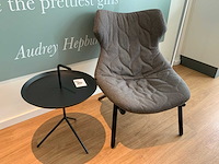Kartell fauteuil, bijzettafel en lamp - afbeelding 8 van  15
