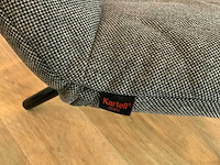 Kartell fauteuil en bijzettafel (2x) - afbeelding 4 van  7