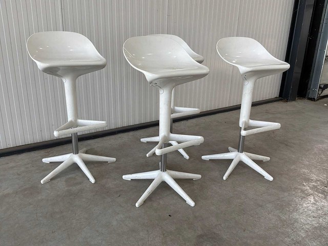 Kartell kruk (4x) - afbeelding 3 van  8