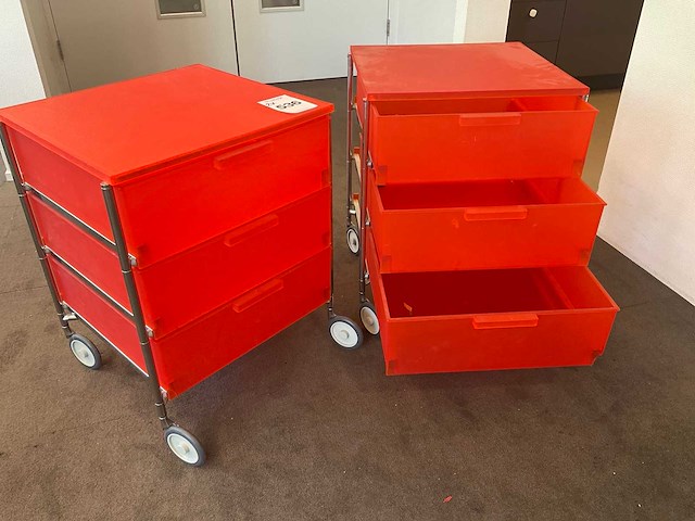 Kartell mobil ladekast (2x) - afbeelding 1 van  6