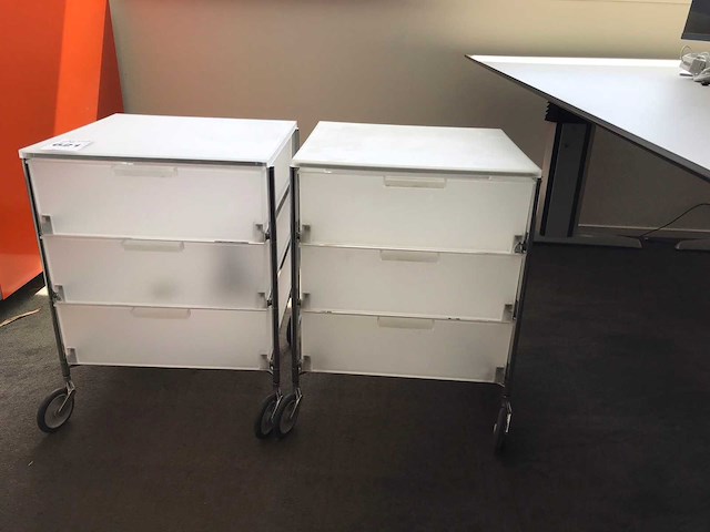 Kartell mobil ladekast (2x) - afbeelding 1 van  3
